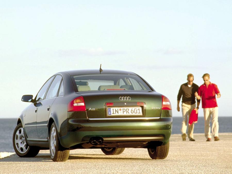  Audi A6 1.9 TDI Sedan (4B, C5) 2001 года  (фото 4 из 8)